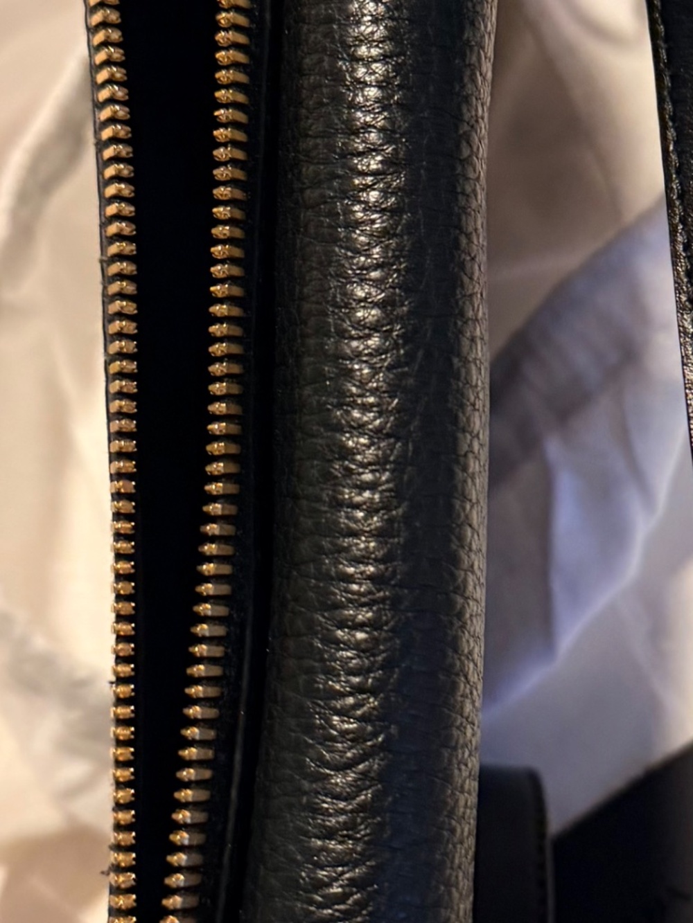Crossbody - Picture 6 of 6